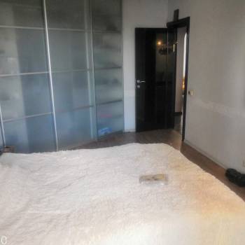 Сдается Многокомнатная квартира, 90 м²