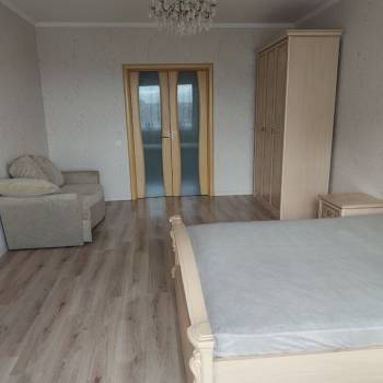 Продается 1-комнатная квартира, 50,5 м²