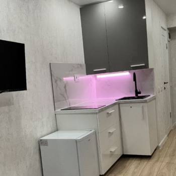 Продается 1-комнатная квартира, 19 м²