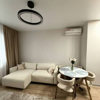 Продается 1-комнатная квартира, 39,6 м²