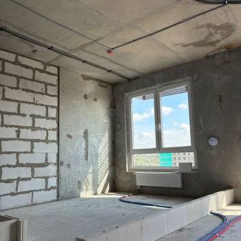Продается 1-комнатная квартира, 37,4 м²