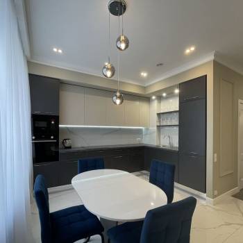 Сдается Многокомнатная квартира, 90 м²
