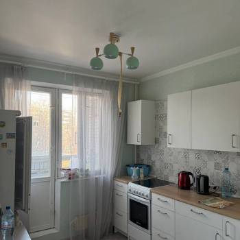 Продается Многокомнатная квартира, 75,8 м²