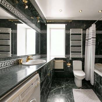 Сдается 2-х комнатная квартира, 110 м²