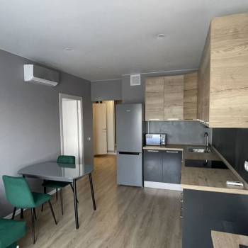 Сдается 1-комнатная квартира, 43 м²