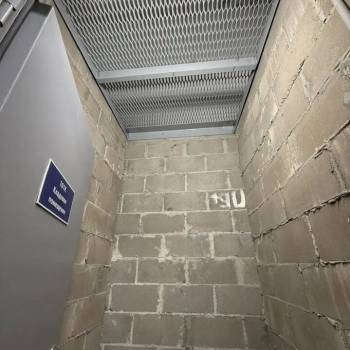 Продается Нежилое помещение, 1,7 м²