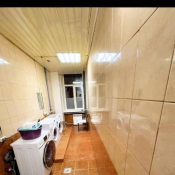 Сдается Комната, 80 м²