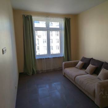 Продается 1-комнатная квартира, 40,4 м²