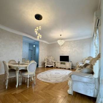 Сдается 2-х комнатная квартира, 71,5 м²