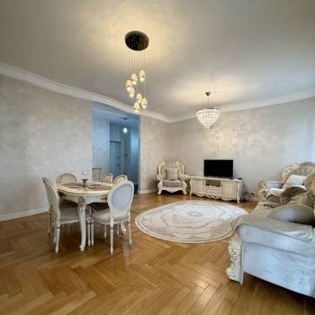 Сдается 2-х комнатная квартира, 71,5 м²