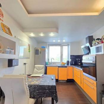 Продается 1-комнатная квартира, 44,4 м²