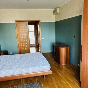 Сдается Многокомнатная квартира, 90 м²