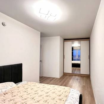 Сдается Многокомнатная квартира, 77 м²