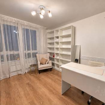 Сдается Многокомнатная квартира, 57 м²