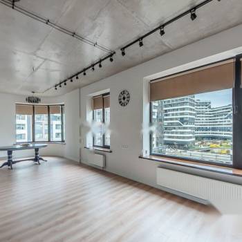 Продается Многокомнатная квартира, 116 м²