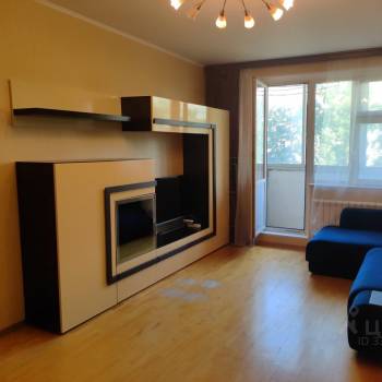 Продается 1-комнатная квартира, 37,6 м²