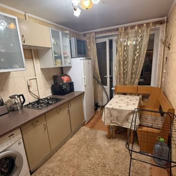 Сдается 1-комнатная квартира, 38 м²
