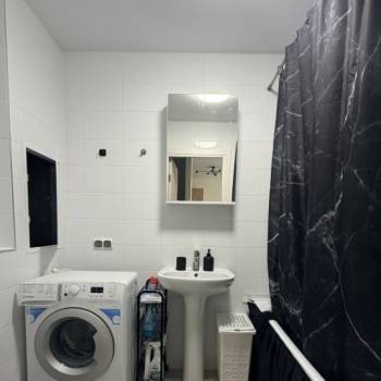 Сдается 1-комнатная квартира, 39,7 м²