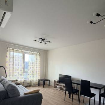Сдается 1-комнатная квартира, 39,7 м²