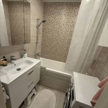 Продается 1-комнатная квартира, 38,9 м²