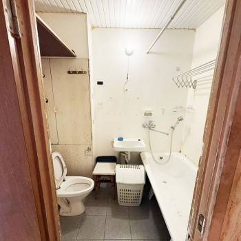 Продается 1-комнатная квартира, 38 м²