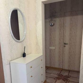 Сдается 1-комнатная квартира, 45 м²