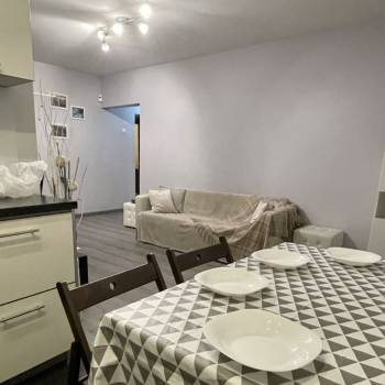 Сдается Многокомнатная квартира, 61 м²