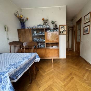 Продается 3-х комнатная квартира, 63 м²