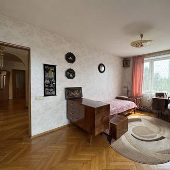 Продается 3-х комнатная квартира, 63 м²