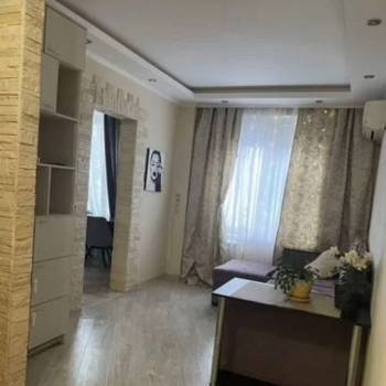 Продается 3-х комнатная квартира, 58 м²
