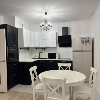 Сдается 1-комнатная квартира, 47 м²