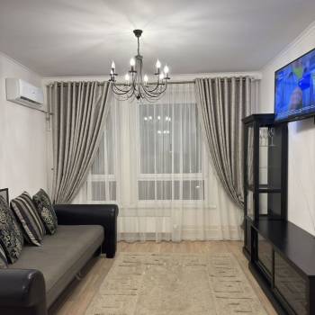 Сдается 1-комнатная квартира, 47 м²