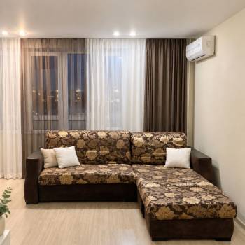 Сдается 2-х комнатная квартира, 64 м²