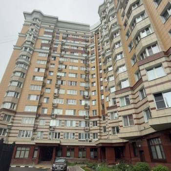 Продается 1-комнатная квартира, 50,2 м²