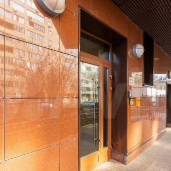 Продается 1-комнатная квартира, 50,2 м²