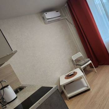 Продается 1-комнатная квартира, 16,8 м²