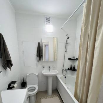 Продается 1-комнатная квартира, 40,2 м²