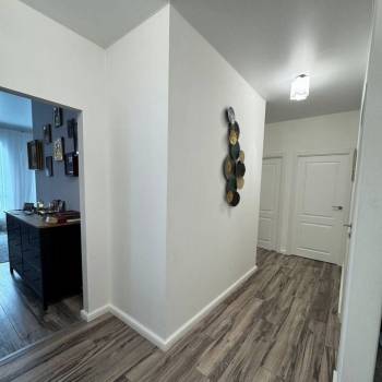 Продается Многокомнатная квартира, 112 м²