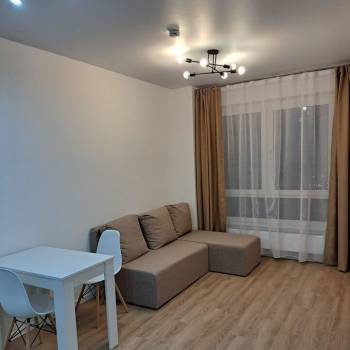 Сдается 1-комнатная квартира, 32 м²