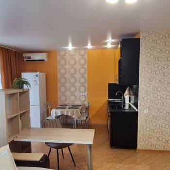 Сдается 1-комнатная квартира, 42,5 м²