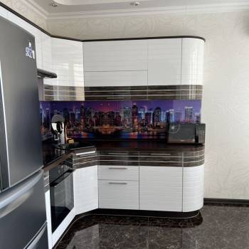 Сдается 1-комнатная квартира, 57 м²