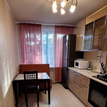 Сдается 1-комнатная квартира, 35 м²