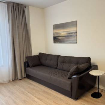 Сдается 2-х комнатная квартира, 74 м²