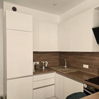 Продается 1-комнатная квартира, 41,2 м²