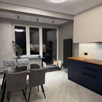 Сдается 1-комнатная квартира, 46 м²