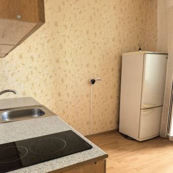 Продается 1-комнатная квартира, 41,6 м²