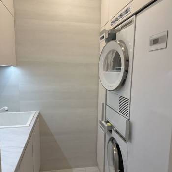 Продается Многокомнатная квартира, 108 м²