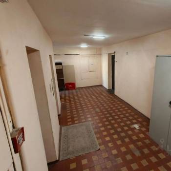 Продается 1-комнатная квартира, 46 м²