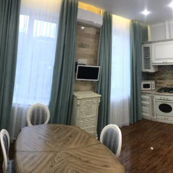 Сдается Многокомнатная квартира, 93 м²