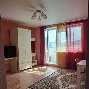 Сдается 1-комнатная квартира, 41 м²